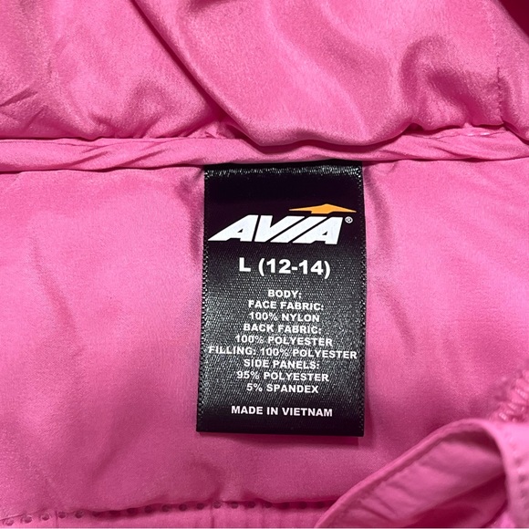 AVIA Hooded Puffer Vest - Picture 5 of 10